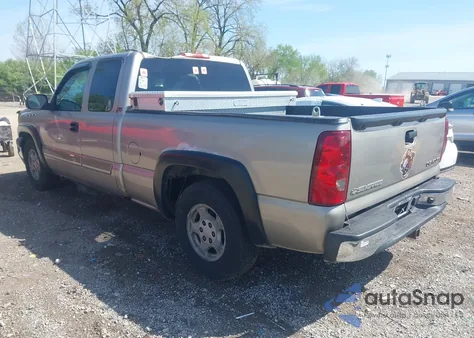2003 Chevrolet Silverado 1500 Ls из США, поврежденный, VIN 2GCEC19V231328756